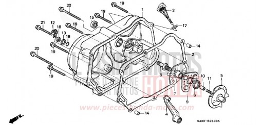 PANNEAU CARTER-MOTEUR D. ST70R de 1994